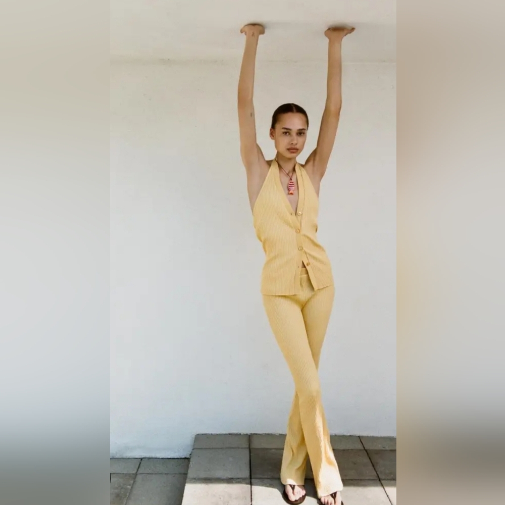 Zara yellow RIBBED FLARE Pants